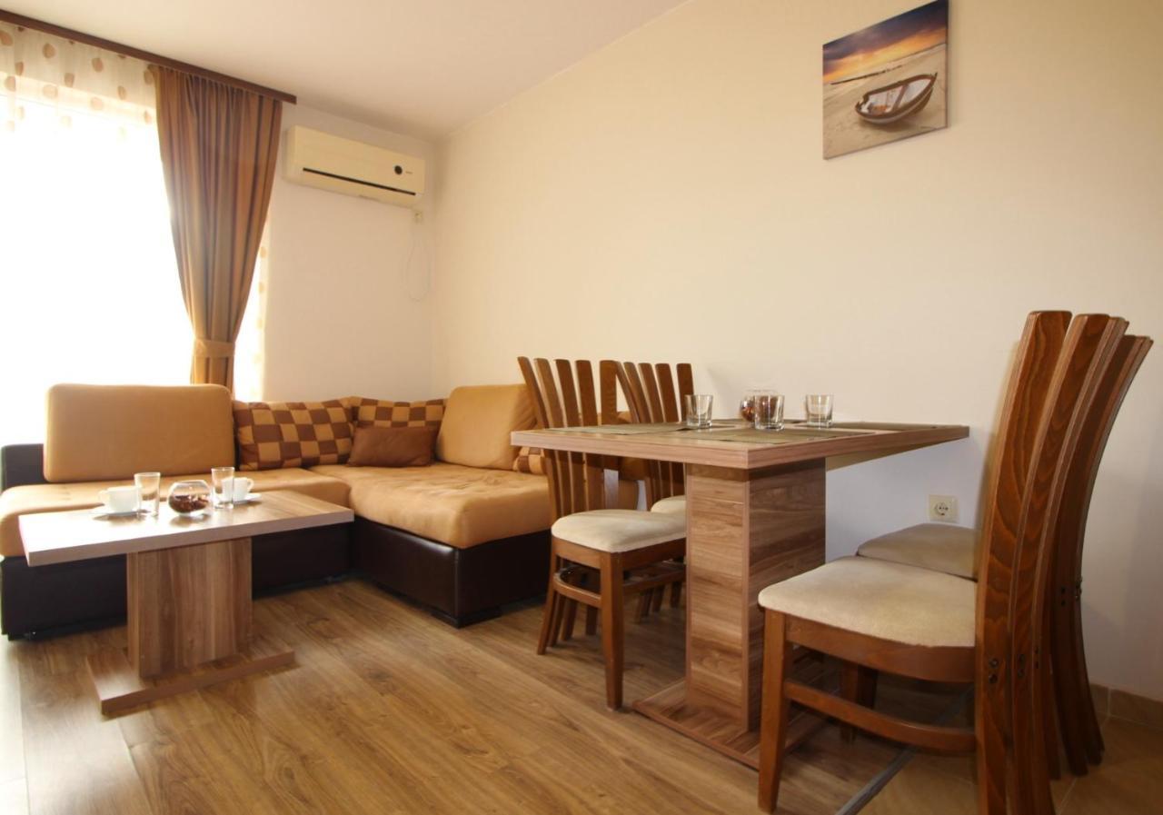 Allia Apartments Ravda Extérieur photo