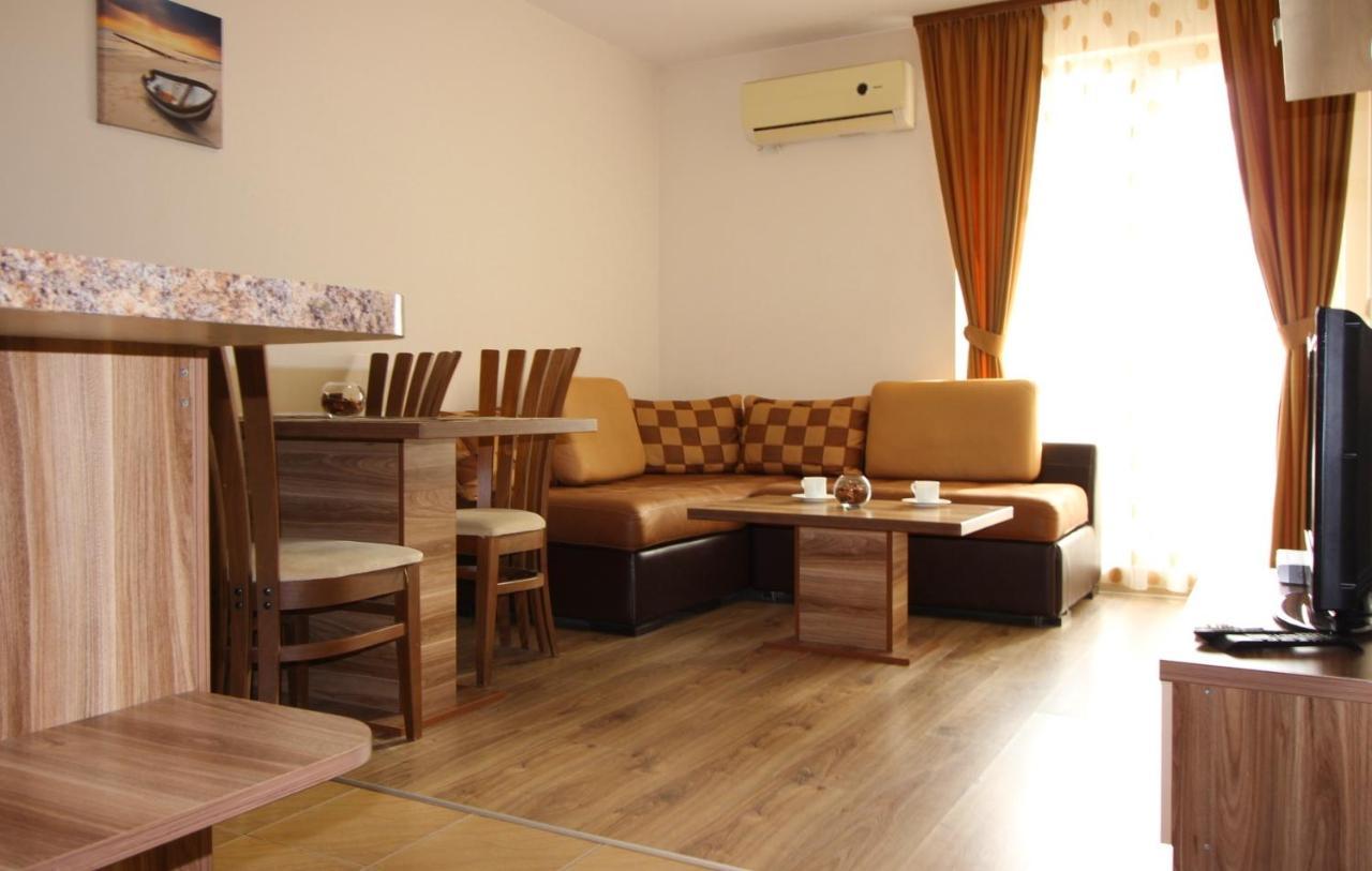 Allia Apartments Ravda Extérieur photo